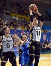 강이슬 ‘압도적인 높이’