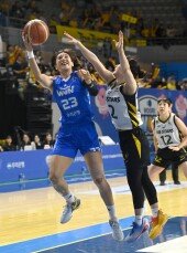 김단비 ‘2차전도 잡는다’