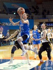 나츠키 ‘코트를 날아서’