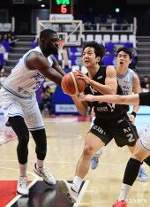 허훈, 날렵한 돌파