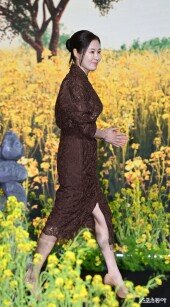 문소리, 꽃향기 나는 입장