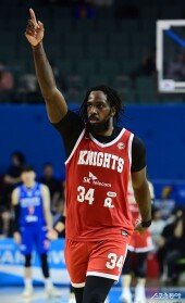 워니, 역전까지 계속 간다