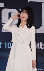 안현호, 사랑스러운 볼하트