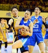 이명관, 리바운드는 내꺼야~