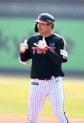 문보경 ‘선제 2타점’