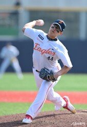 김서현, 안정적인 피칭