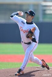 이상규, 이 악물고 역투