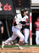 장진혁 ‘오늘 4타점’