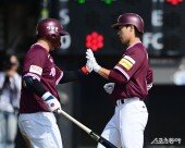 이주형, 다시 앞서가는 솔로포