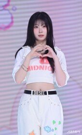 세이마이네임 도희, 인형 같은 모습