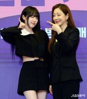 최예나-오나라 ‘톡톡 튀는 매력~’