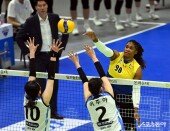 모마 ‘혼신을 다한 스파이크!’