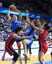 김예진 ‘언니 제가 잡았어요’