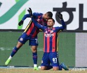 완벽 호흡으로 골 만든 루안-안데르손