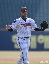 에르난데스, 시작이 좋아!