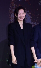 신현빈, 귀여운 웃음