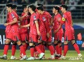 한국, 황희찬의 선제골로 1-0 리드!