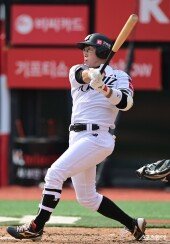 허경민, 추격하자!