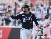 와이스, 2이닝 깔끔하게 막았어