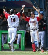 박해민 ‘송찬의 홈런 멋졌어’