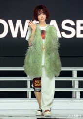 키키 지유, 빛나는 리더