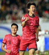 이재성, 선제골 넣고 주먹불끈!