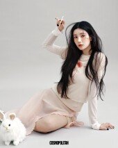 권은비, 워터밤 이미지 말고? “세상이 잘 모르는 내 매력 담고파” [화보]