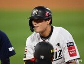 천성호, 만루 찬스 놓치지 않아