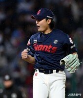 정철원 ‘주먹 불끈!’