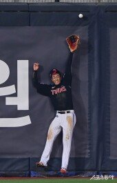 송찬의, 잡을 수 없어