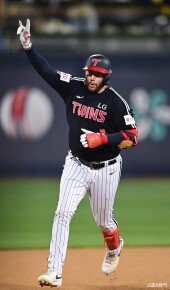 오스틴, 경기 아직 안 끝났어