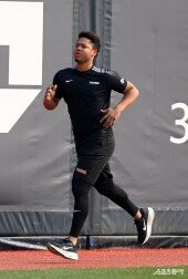 에르난데스 ‘어제는 잊자’