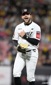 헤이수스, 6이닝 6피안타 3실점