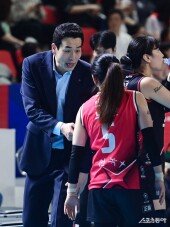 고희진 감독, 차분하게