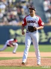 치리노스, 7이닝 3피안타 1실점