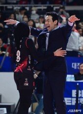 고희진 감독, 메가 최고야!