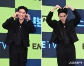 김동준, 아이돌 출신 다운 하트