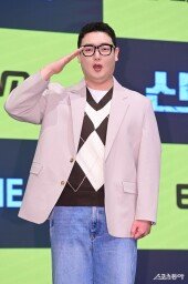 김민호, 우렁찬 충성!