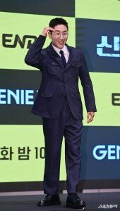 김현규, 성윤모 생각 안나는 패션