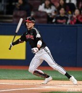 신민재 ‘2번도 안타’