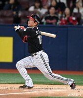 오지환 ‘1타점 희생타’