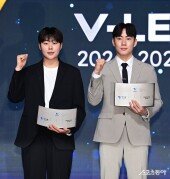 신설된 영플레이어상 수상한 김다은-한태준