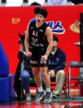 포효하는 카굴랑안