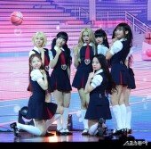 유니스, 두 번째 미니앨범 ‘SWICY(스위시)’