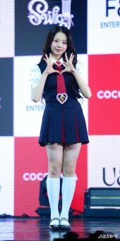 유니스 임서원 ‘유니스의 하이틴 감성을 느끼세요’