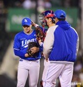 배찬승, 만루 위기 남기고 강판
