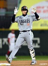 채은성, 3안타 맹활약~