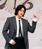 김지훈 ‘매력적인 성군~’