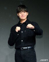 려운, 또 다른 약한영웅 등장~