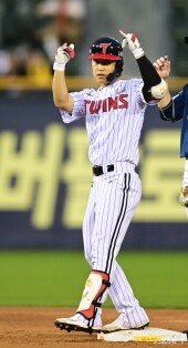 구본혁, 찬스 만드는 2루타